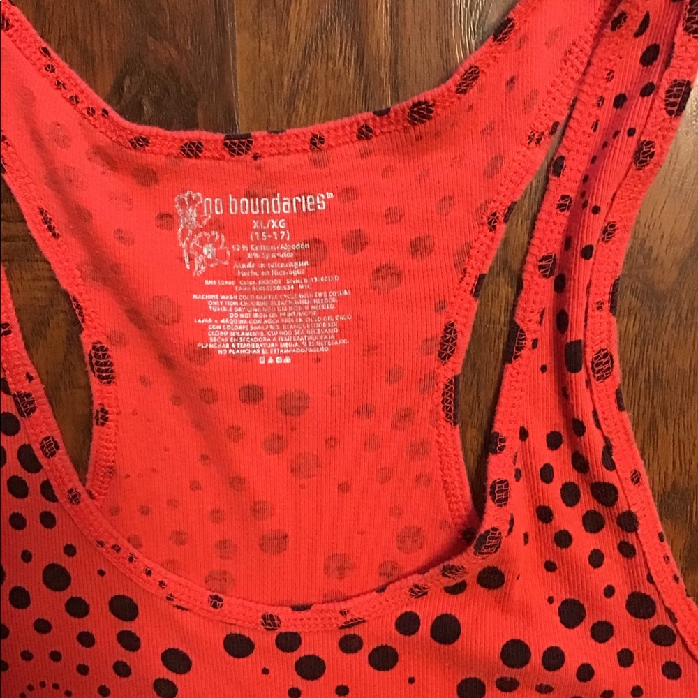 3 Tank Top Bundle - Picture 3 of 10
